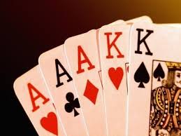 Фулл Хаус в покере и способы его розыгрыша