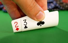 Все, что вам нужно знать о блефе в покере