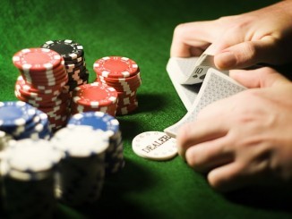 Хотите $25 от PartyPoker? Завершите миссию Cash Games.