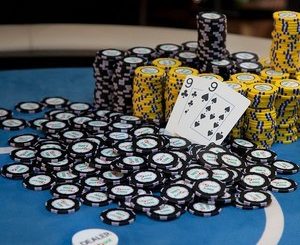 Покер дома играть онлайн стратегии игрока в букмекерской конторе