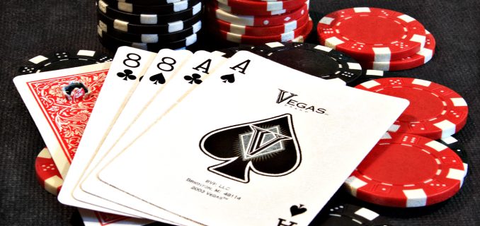 Три пары в покере: как составить комбинацию